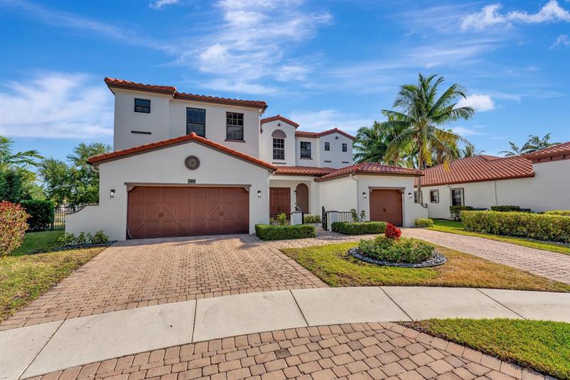 Image 2 of 85 For 8727 39 Street