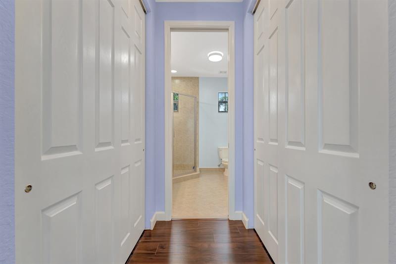 Image 70 of 85 For 8727 39 Street