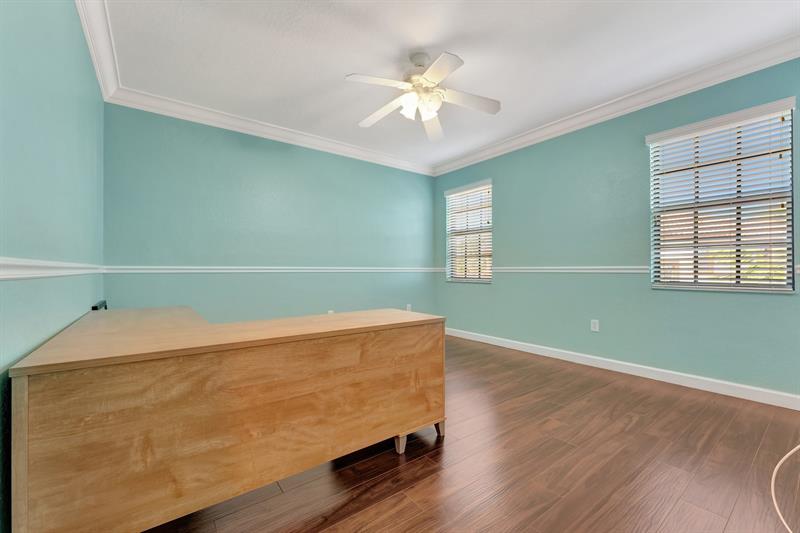 Image 77 of 85 For 8727 39 Street