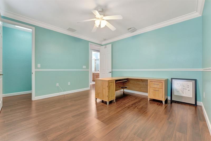 Image 78 of 85 For 8727 39 Street