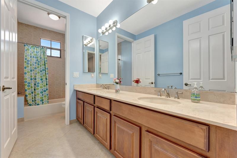 Image 79 of 85 For 8727 39 Street