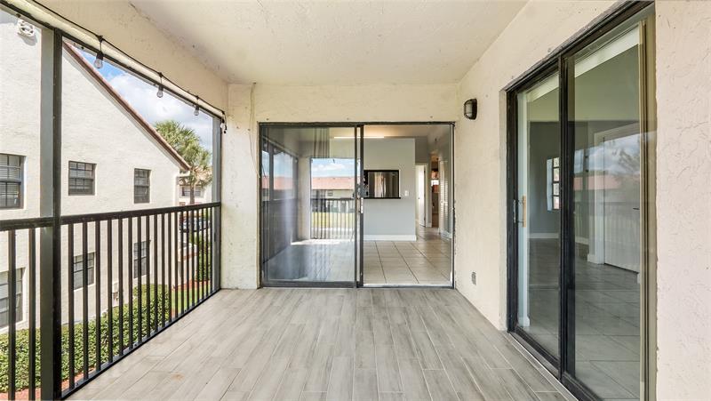 Image 20 of 73 For 410 Freedom Ct  410