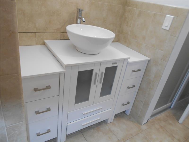 Image 59 of 73 For 410 Freedom Ct  410