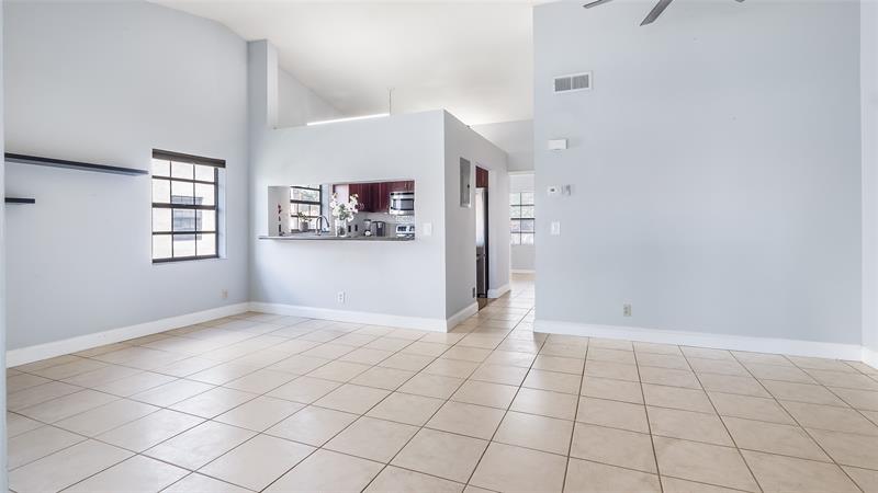 Image 7 of 73 For 410 Freedom Ct  410