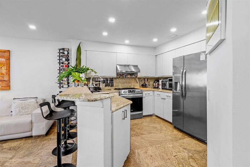 Image 12 of 50 For 2093 52nd St