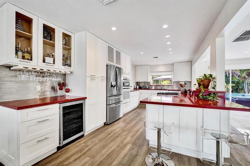 Image 21 of 53 For 851 Harrison St