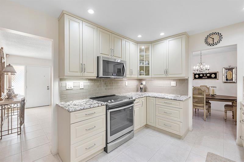 Image 17 of 42 For 6015 67th Ter