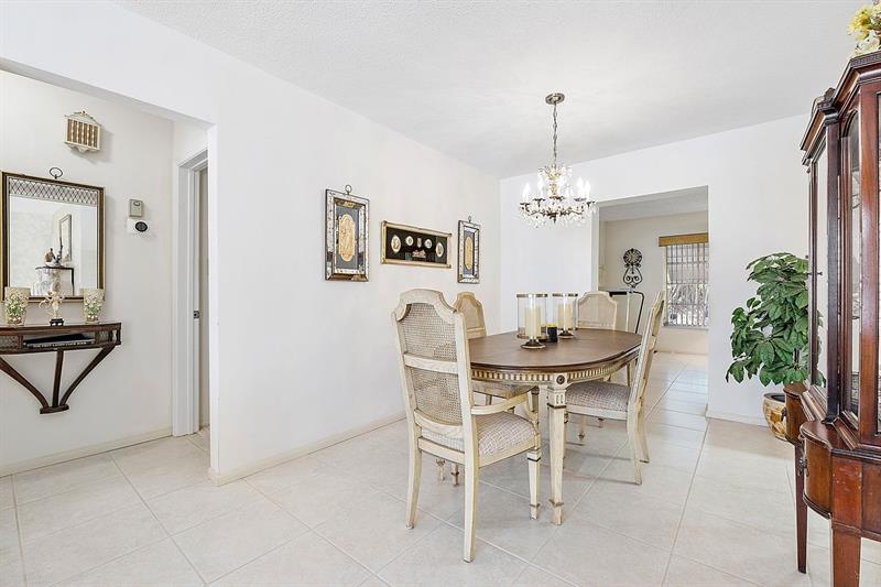 Image 19 of 42 For 6015 67th Ter