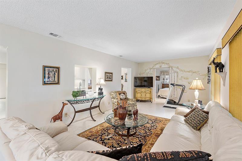 Image 25 of 42 For 6015 67th Ter