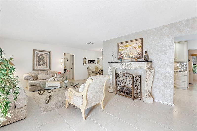 Image 5 of 42 For 6015 67th Ter