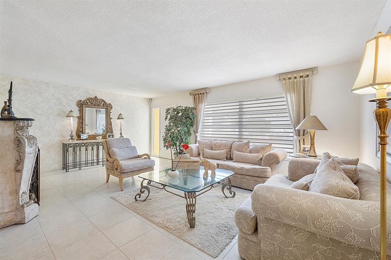 Image 9 of 42 For 6015 67th Ter