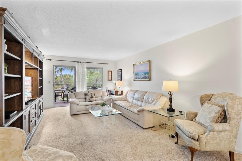 Image 4 of 26 For 2804 Victoria Way  3b