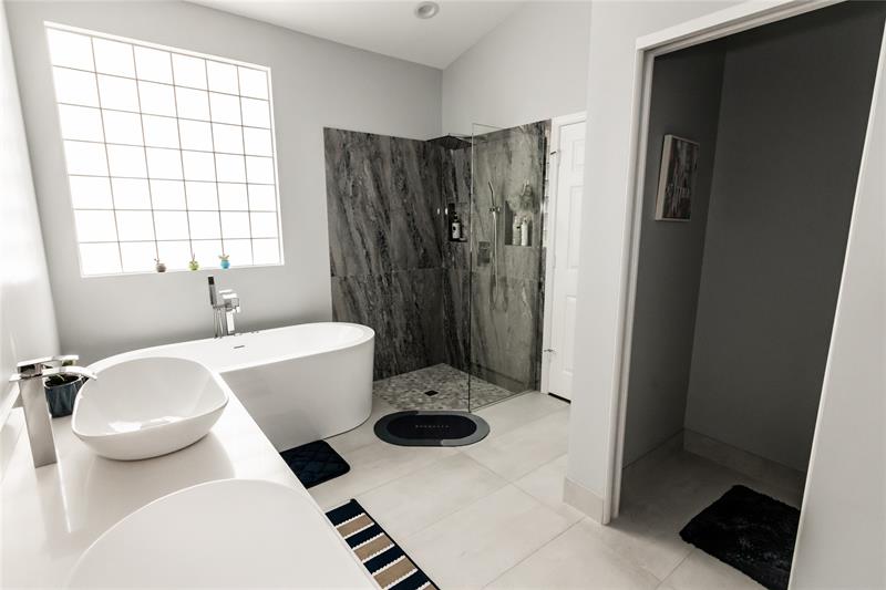 Image 15 of 27 For 9469 Verona Lakes Blvd
