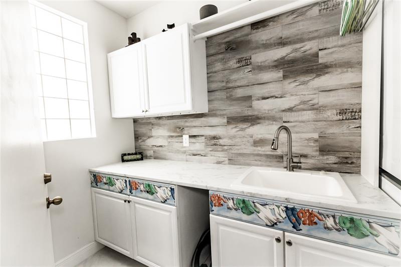 Image 22 of 27 For 9469 Verona Lakes Blvd