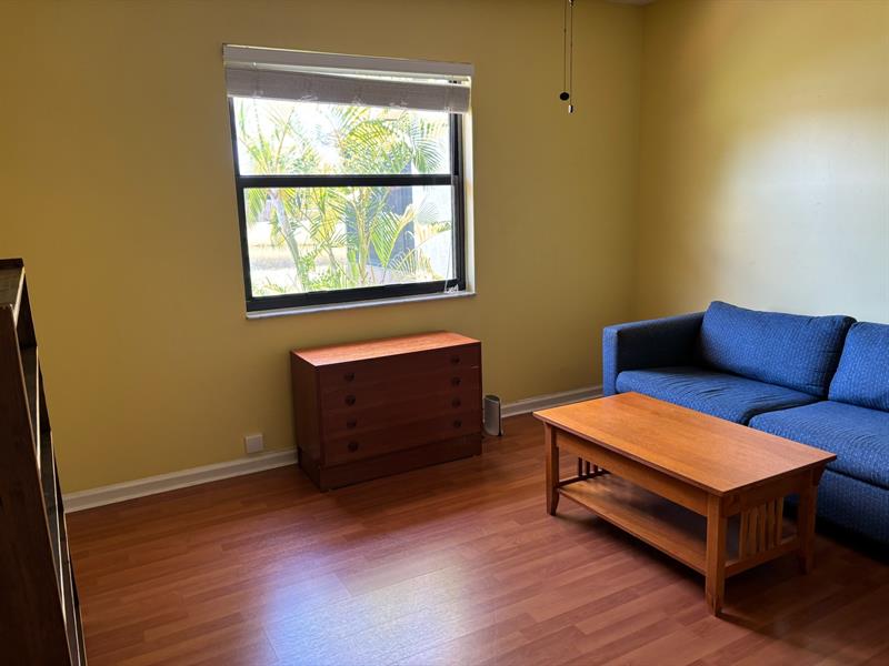 Image 20 of 28 For 43 Via De Casas Norte