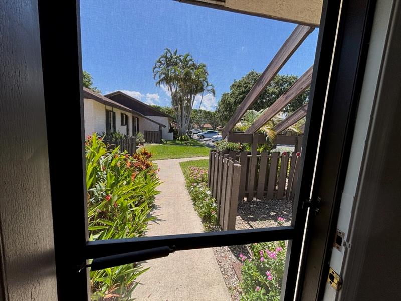 Image 4 of 28 For 43 Via De Casas Norte
