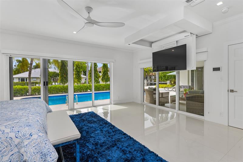Image 30 of 64 For 615 3rd Key Dr