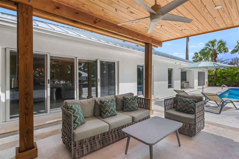 Image 41 of 64 For 615 3rd Key Dr