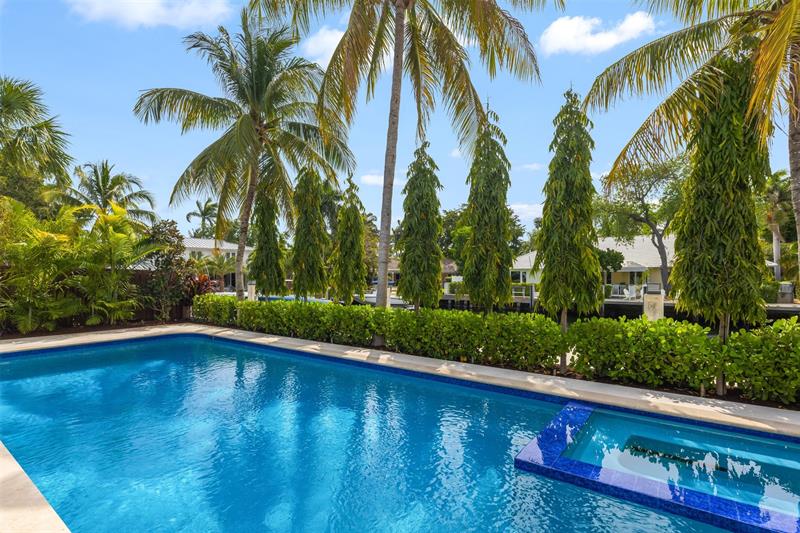 Image 49 of 64 For 615 3rd Key Dr