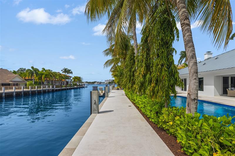 Image 51 of 64 For 615 3rd Key Dr
