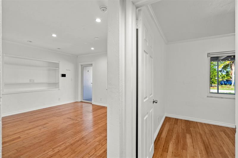 Image 14 of 22 For 1413 23rd Ave