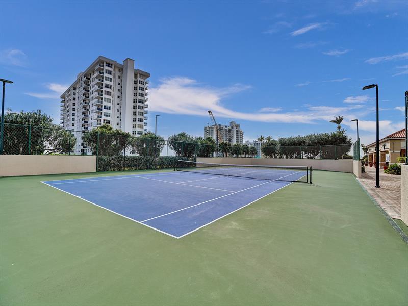 Image 30 of 61 For 3020 32 Ave  1116