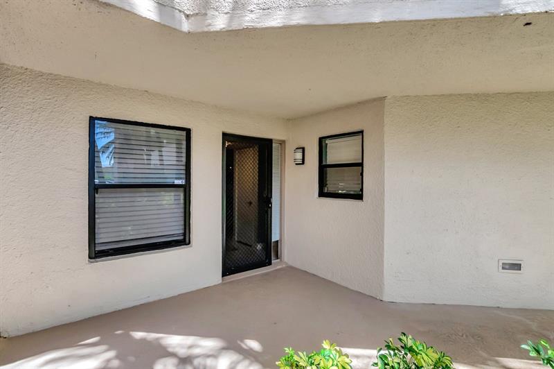 Image 24 of 38 For 5650 Camino Del Sol  104