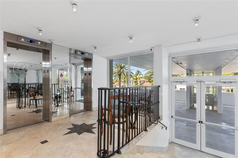 Image 39 of 72 For 511 Bayshore Dr  410
