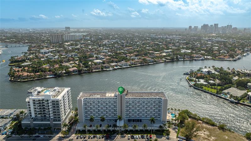 Image 58 of 72 For 511 Bayshore Dr  410