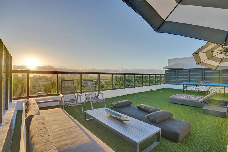 Image 40 of 49 For 20 Isle Of Venice Dr  Penthouse