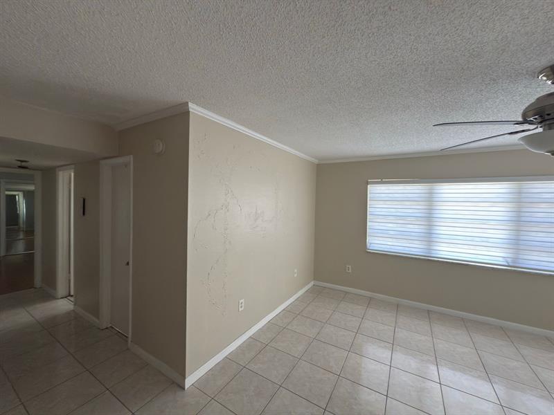 Image 10 of 33 For 20230 2nd Ave  U12