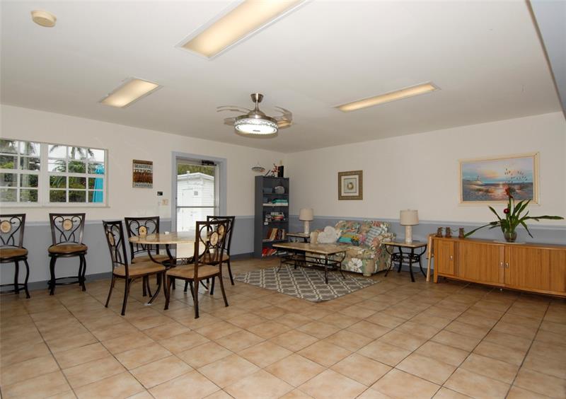 Image 25 of 28 For 1520 Mckinley St  113-e