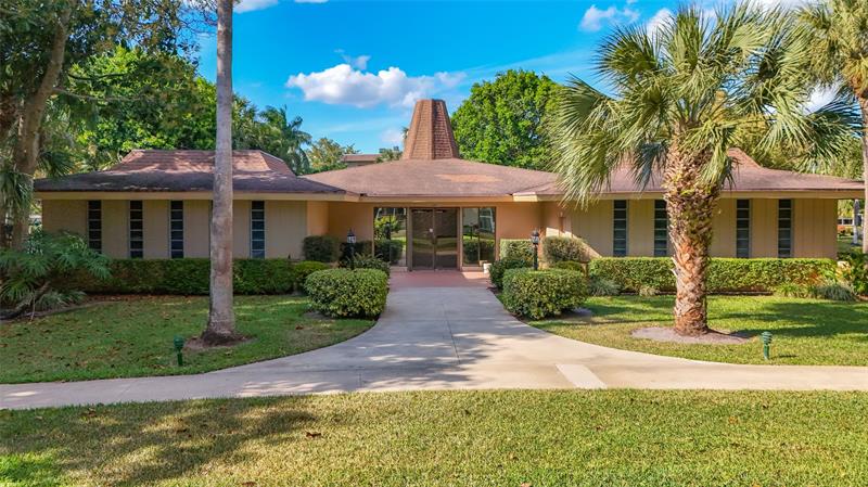 Image 44 of 50 For 5001 34th St  205