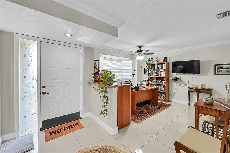 Image 7 of 41 For 11353 Lakeview Dr  5