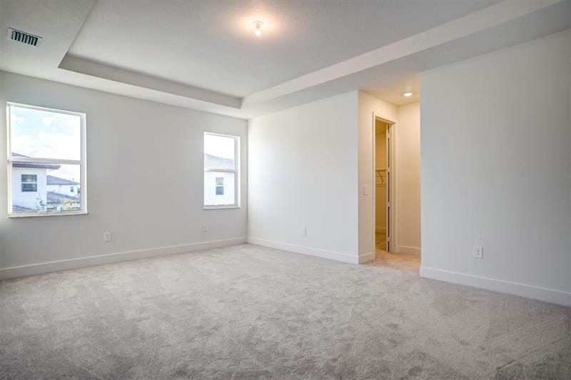 Image 44 of 97 For 12328 43 Street