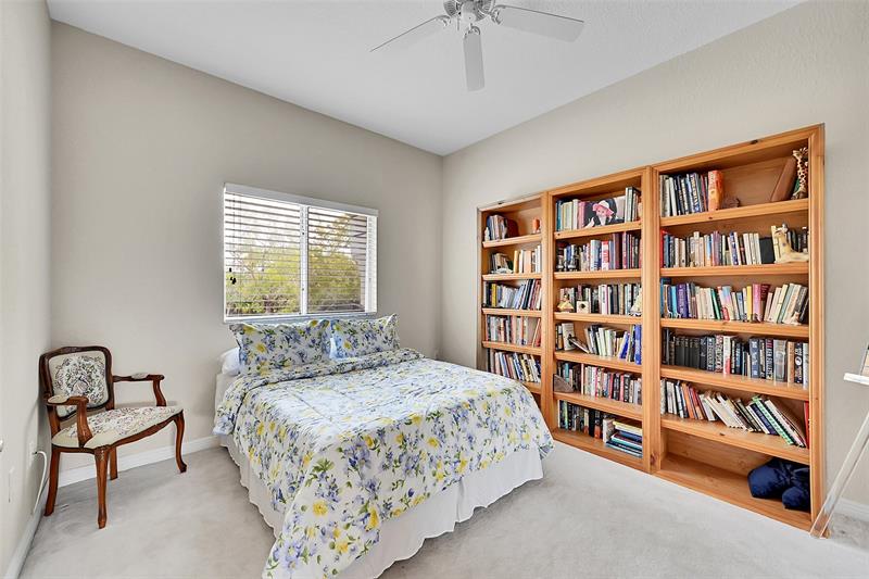 Image 30 of 44 For 7921 Exeter Blvd  202