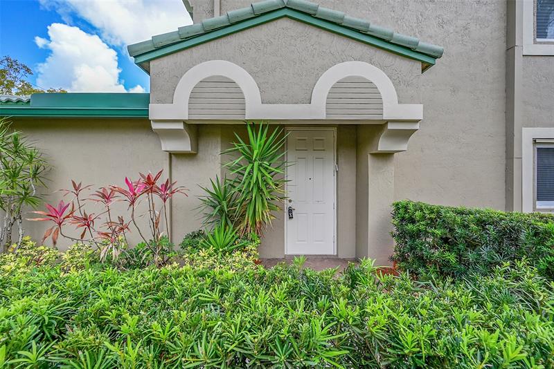 Image 5 of 44 For 7921 Exeter Blvd  202