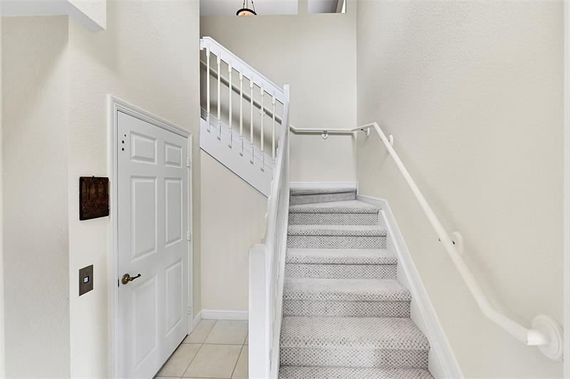 Image 8 of 44 For 7921 Exeter Blvd  202