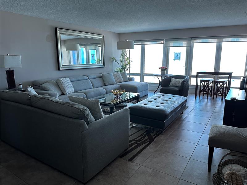 Image 2 of 14 For 4100 Galt Ocean Dr  611