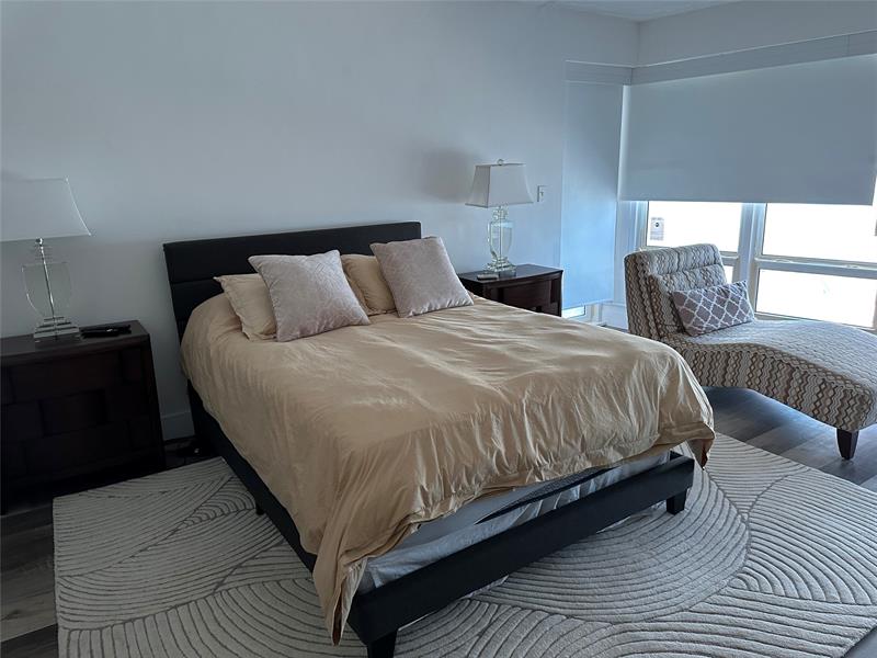 Image 8 of 14 For 4100 Galt Ocean Dr  611