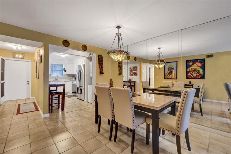 Image 5 of 33 For 6200 44th St  103