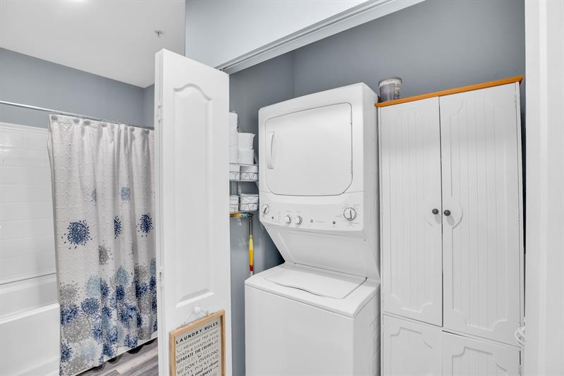 Image 22 of 49 For 5020 Fairways Cir  J107