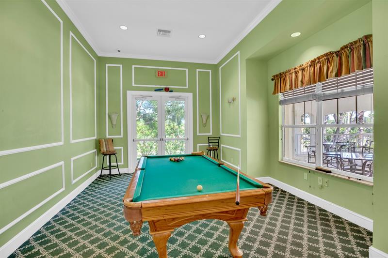 Image 45 of 49 For 5020 Fairways Cir  J107