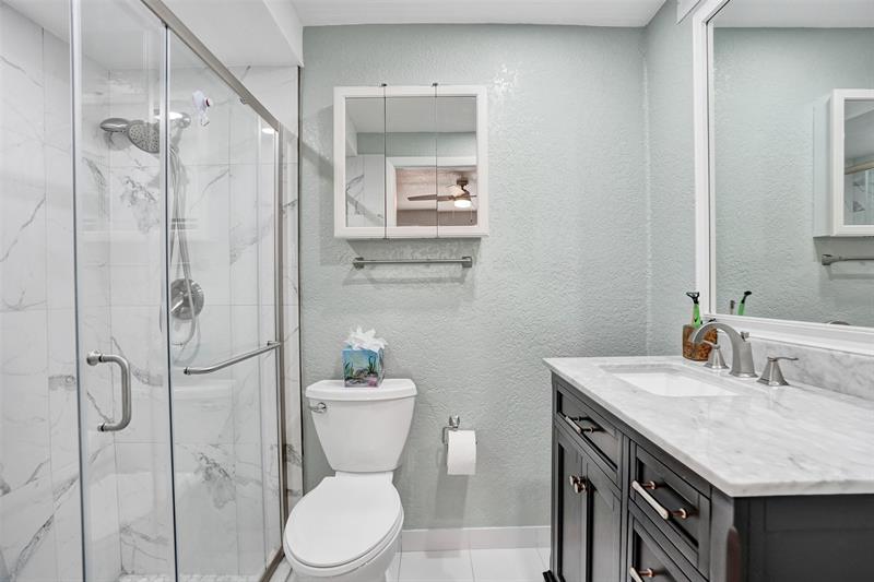 Image 12 of 32 For 1750 39th Ct  807