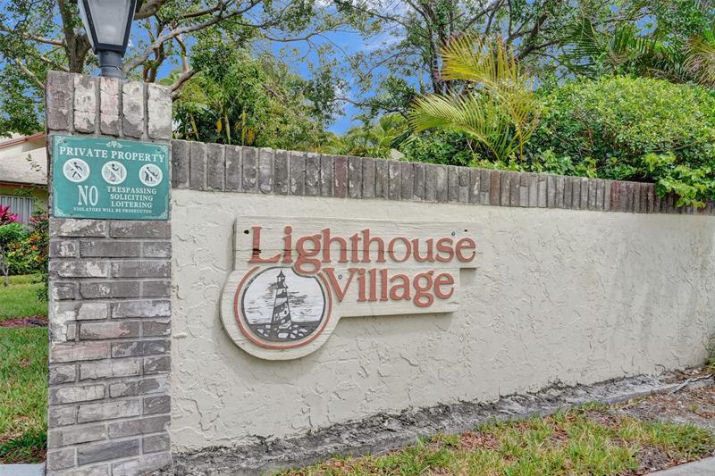 Image 28 of 32 For 1750 39th Ct  807