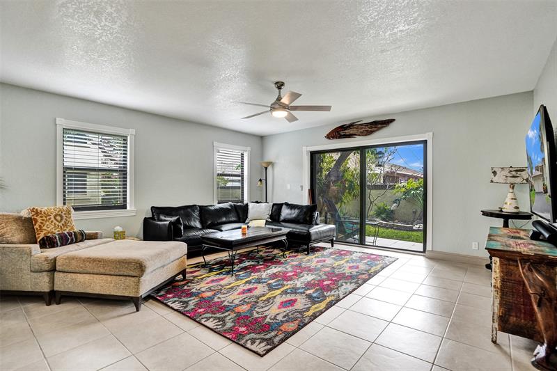 Image 4 of 32 For 1750 39th Ct  807