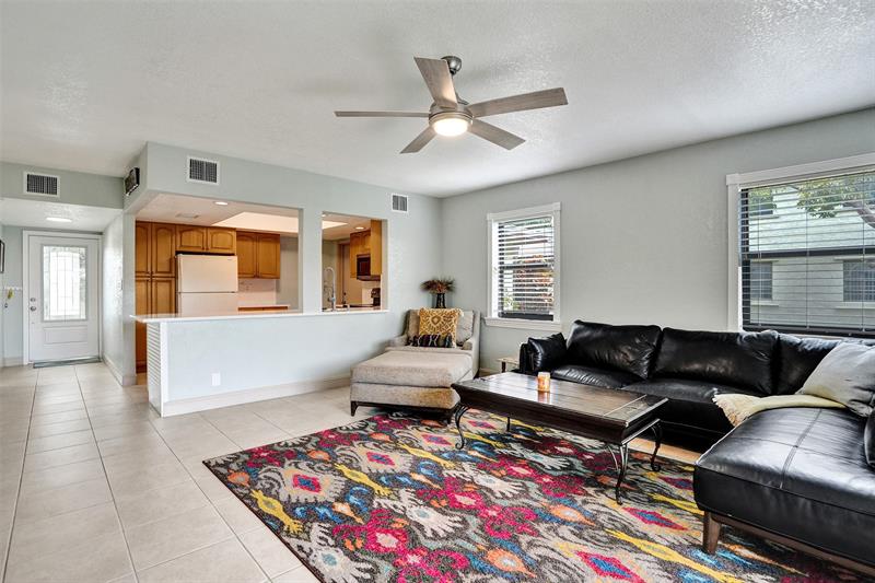Image 6 of 32 For 1750 39th Ct  807