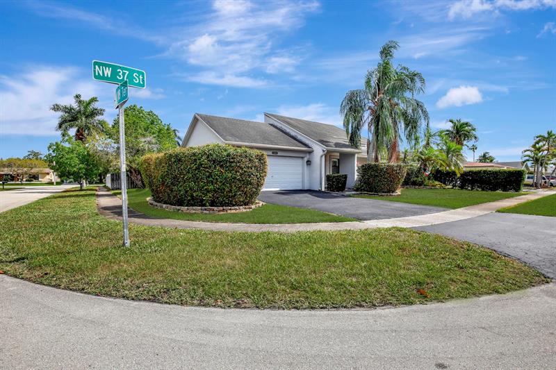 Details for 11851 37th St, Sunrise, FL 33323