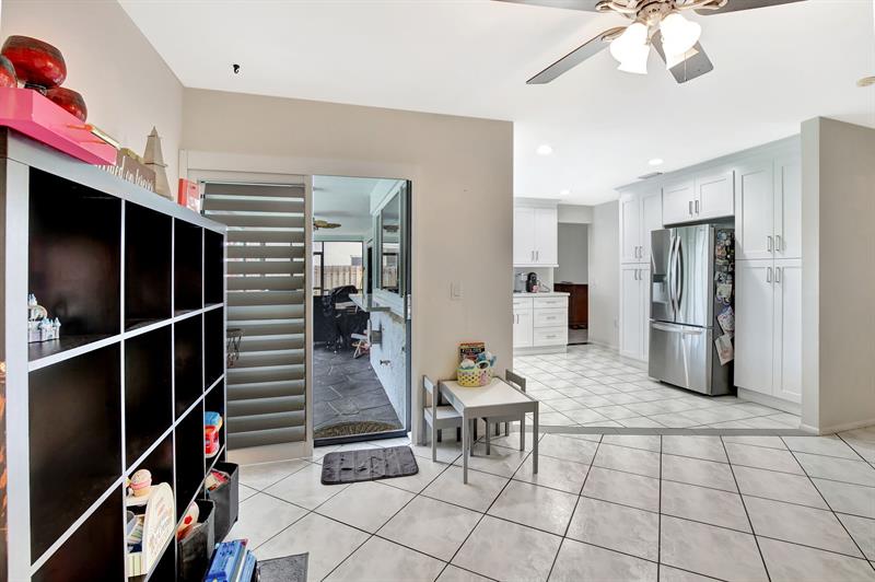 Image 21 of 43 For 11851 37th St