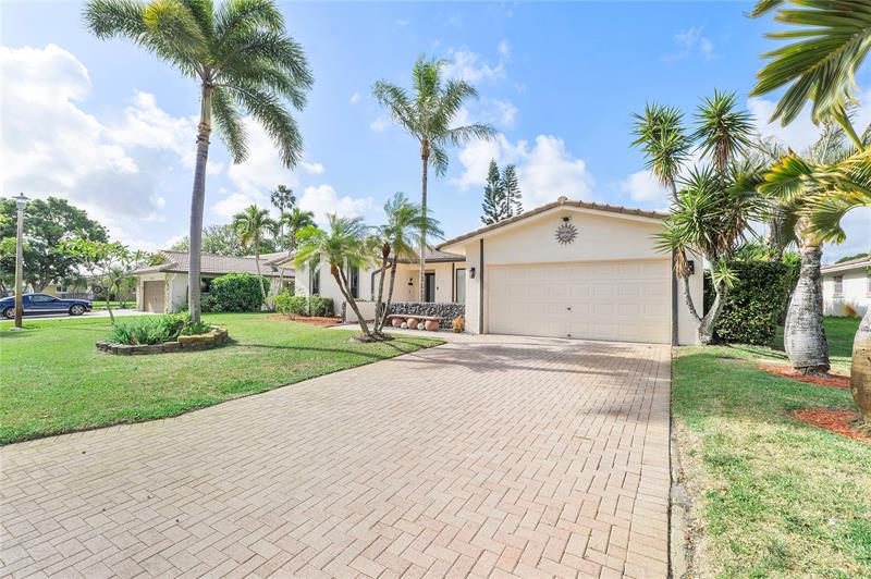 Image 36 of 38 For 1024 83rd Dr